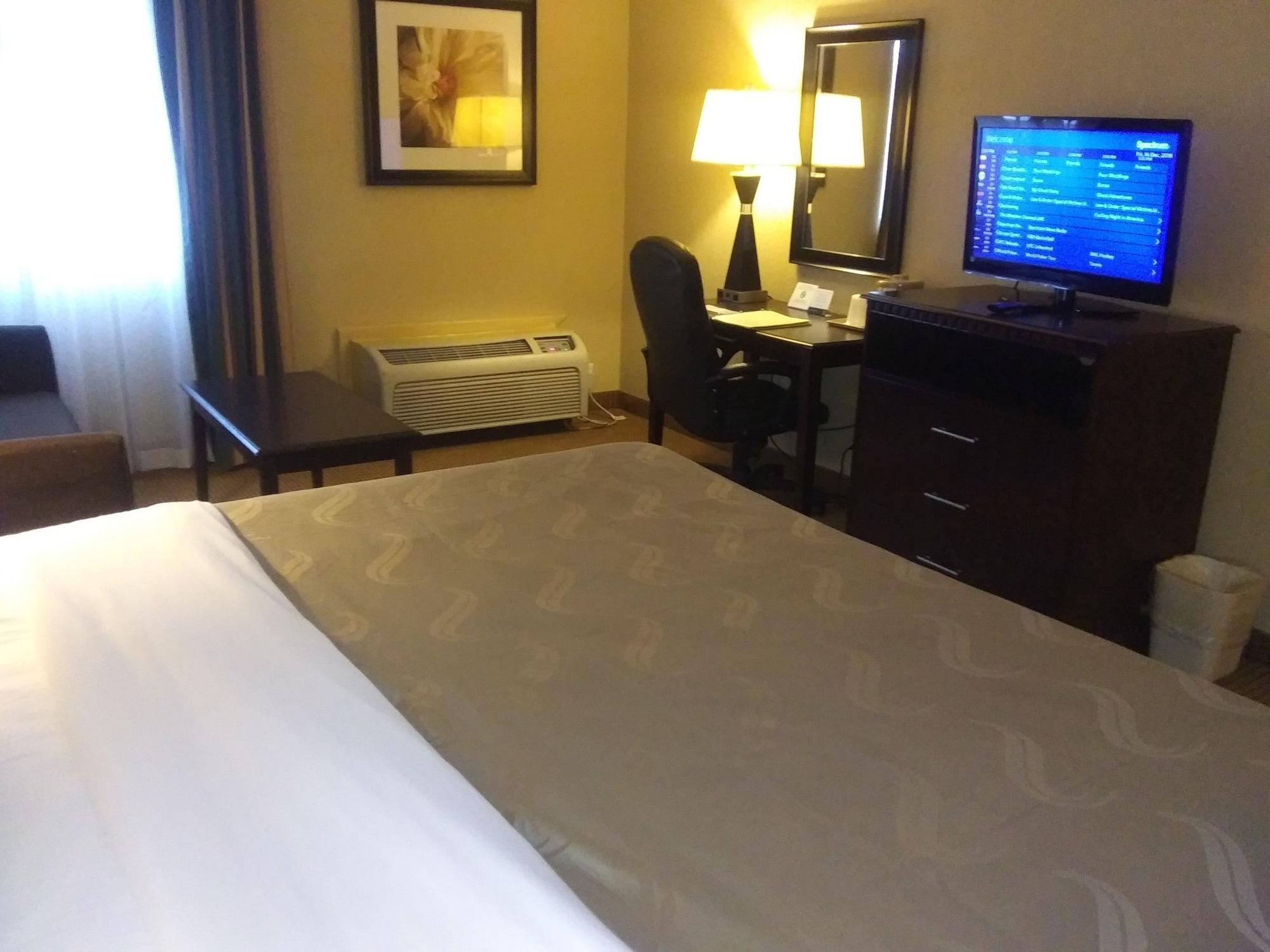 Quality Inn And Suites Fairgrounds - Syracuse Seneca Knolls Екстер'єр фото