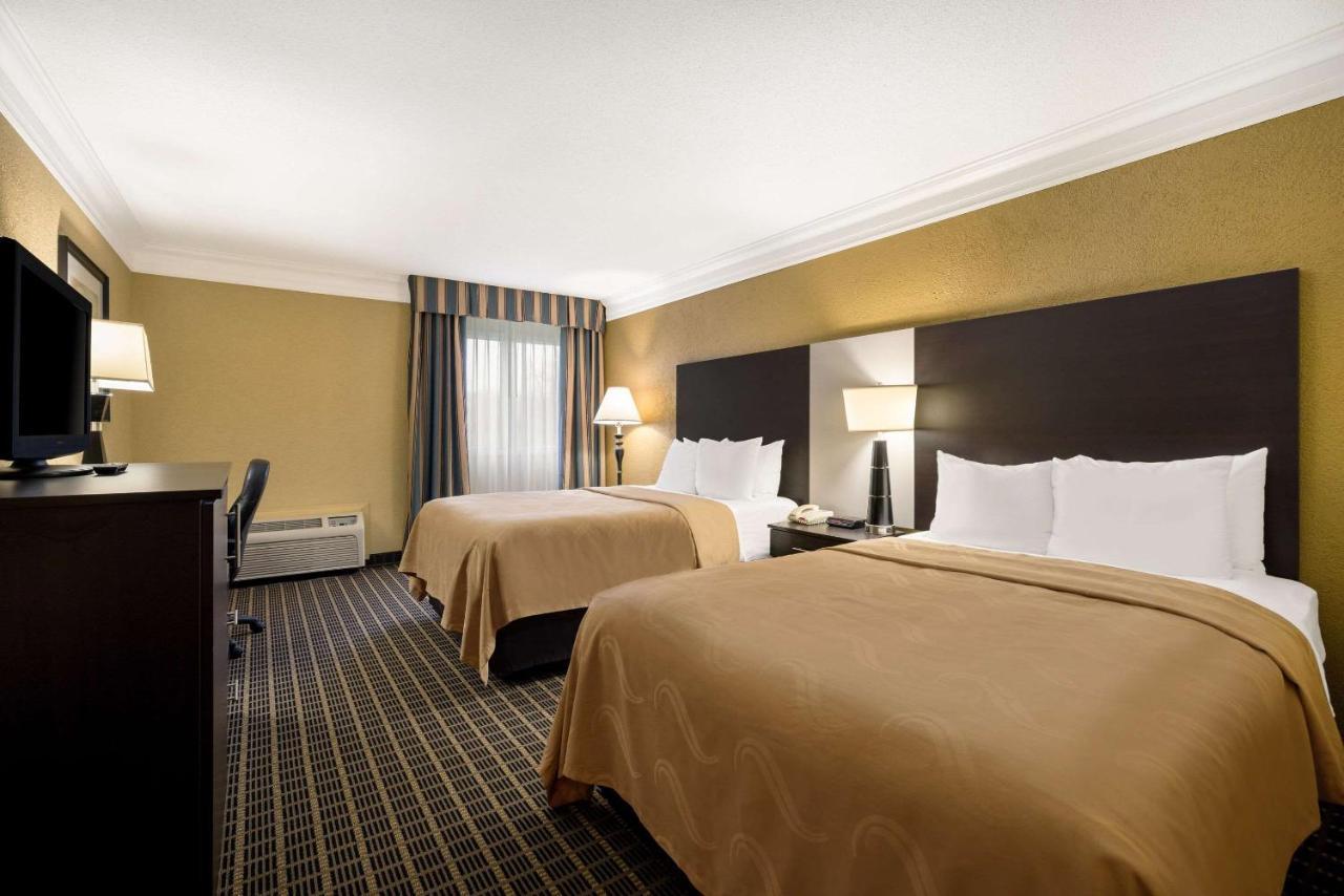 Quality Inn And Suites Fairgrounds - Syracuse Seneca Knolls Екстер'єр фото