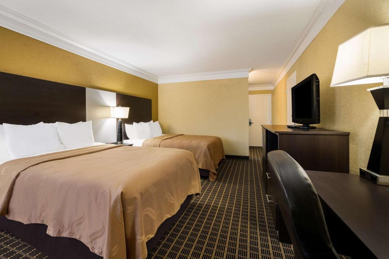 Quality Inn And Suites Fairgrounds - Syracuse Seneca Knolls Екстер'єр фото
